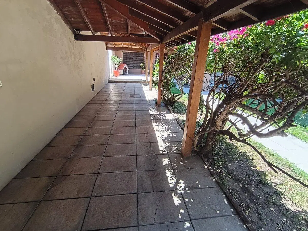 VENTA CASA 5 AMBIENTES APTA CREDITO B NACION LOMAS 3