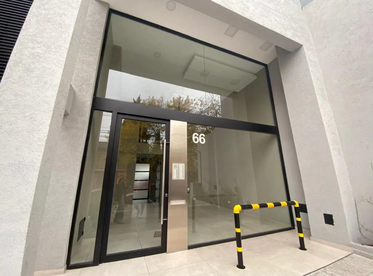 Depto Monoambiente venta L. de Zamora con cochera 3