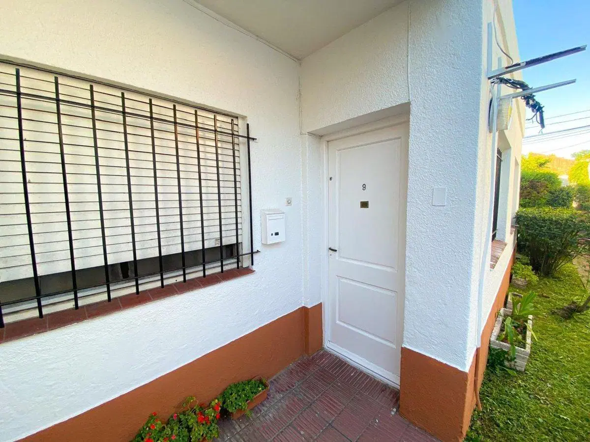 VENTA DEPARTAMENTO PH 4 AMBIENTES PATIO -TEMPERLEY 4