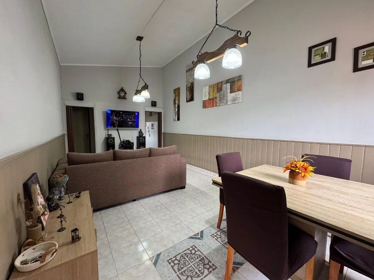 CASA+DPTO - 5 AMB VENTA DON ORIONE C/PILETA Y GGE. 5