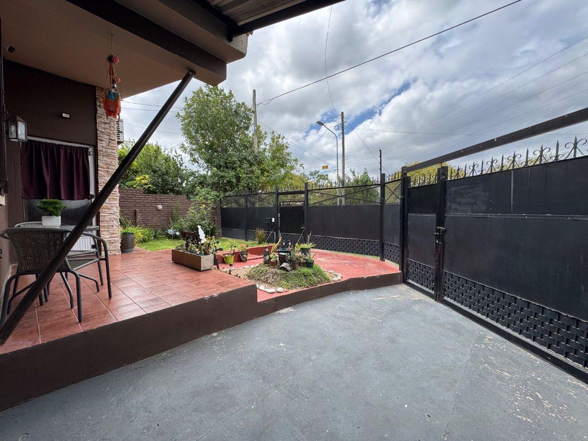 CASA+DPTO - 5 AMB VENTA DON ORIONE C/PILETA Y GGE.