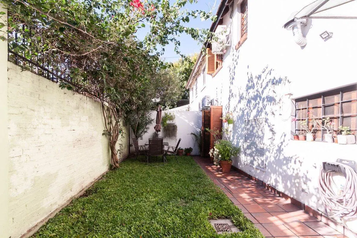 CASA EN VENTA 5 AMBIENTES EN ADROGUE - OPORTUNIDAD 4