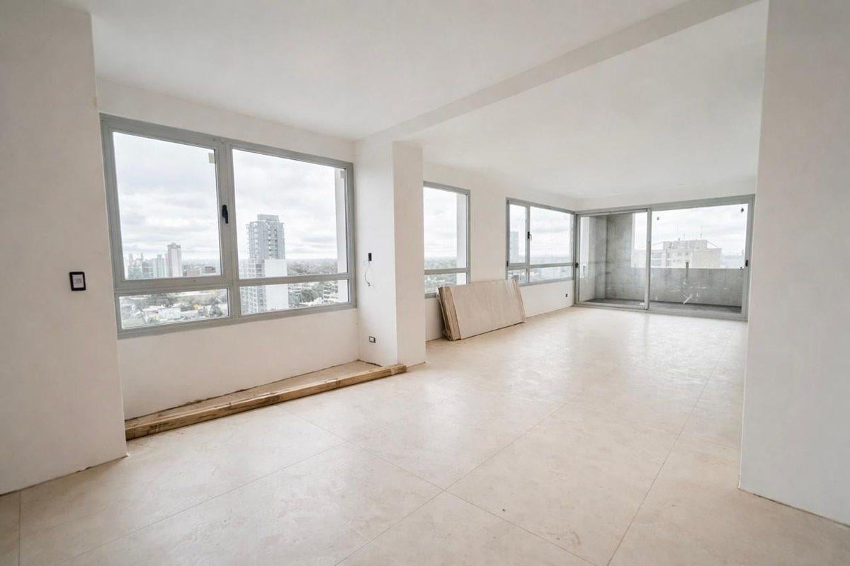 Departamento 3 ambientes en venta Lomas de Zamora