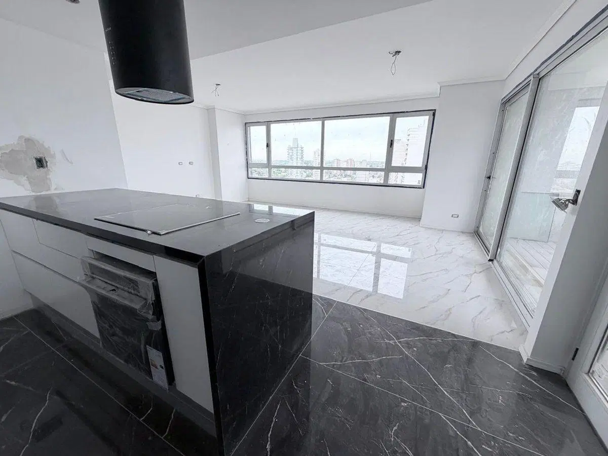 Departamento 3 ambientes en venta Lomas de Zamora 5