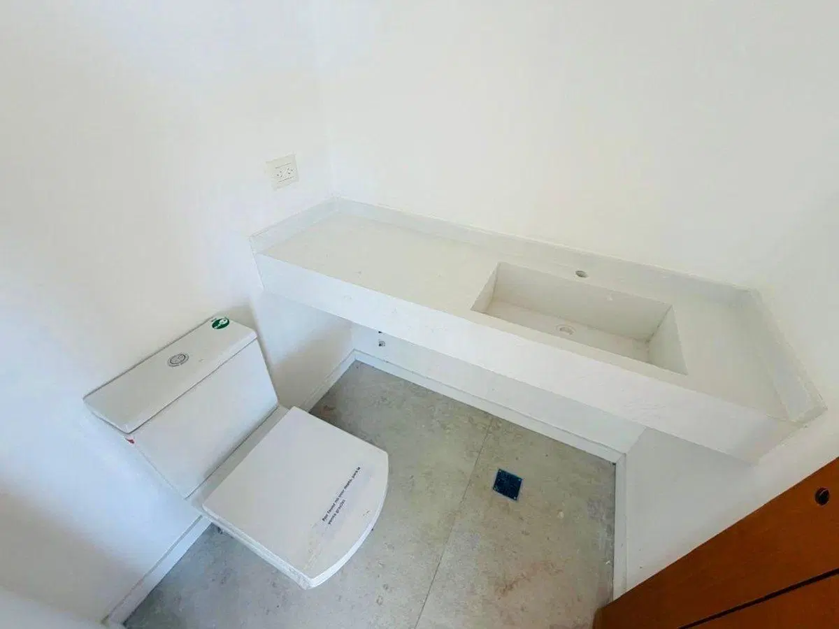 Departamento 4 ambientes en venta Lomas de Zamora 8