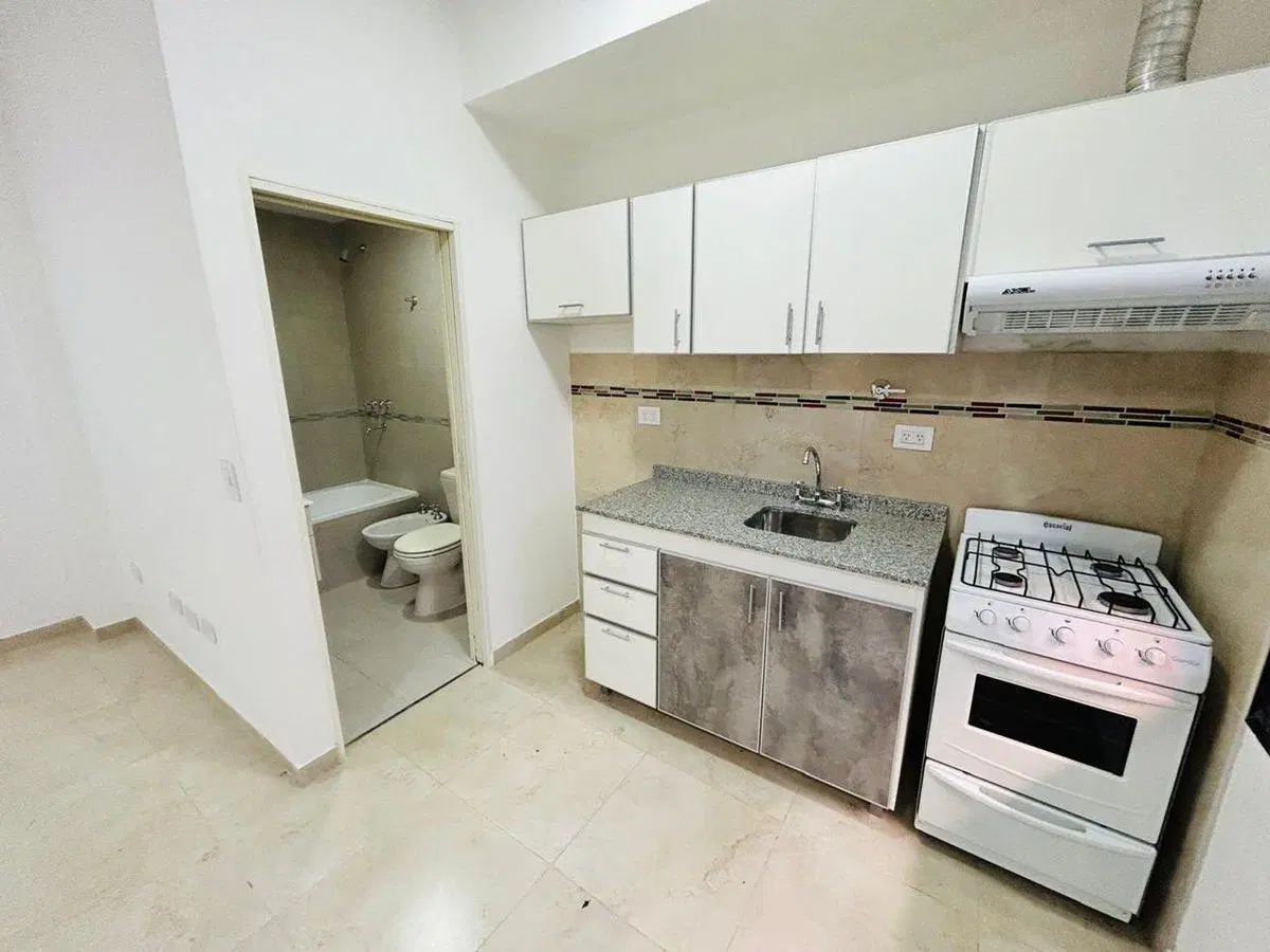 Departamento a estrenar con cochera venta Banfield 5