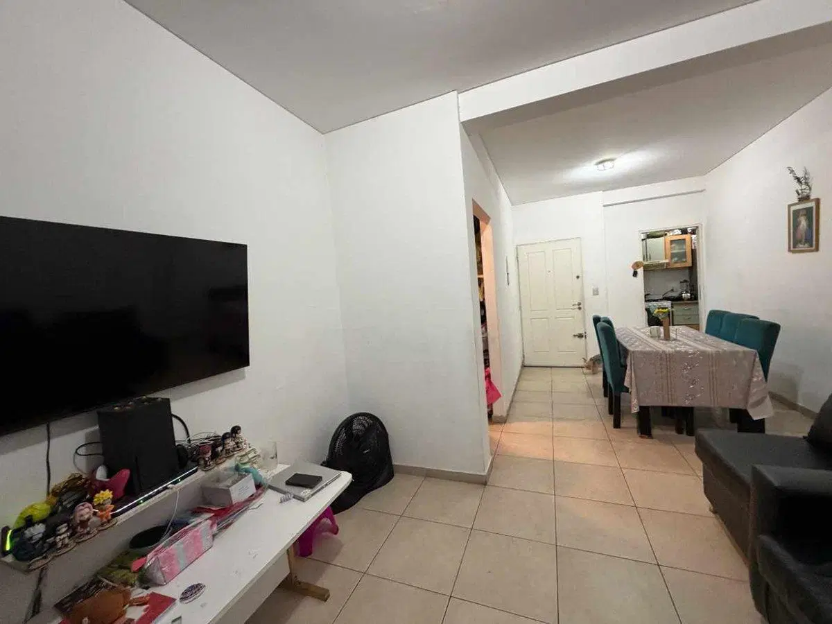 DEPARTAMENTO 3 AMBIENTES EN MONTE GRANDE CENTRO 4