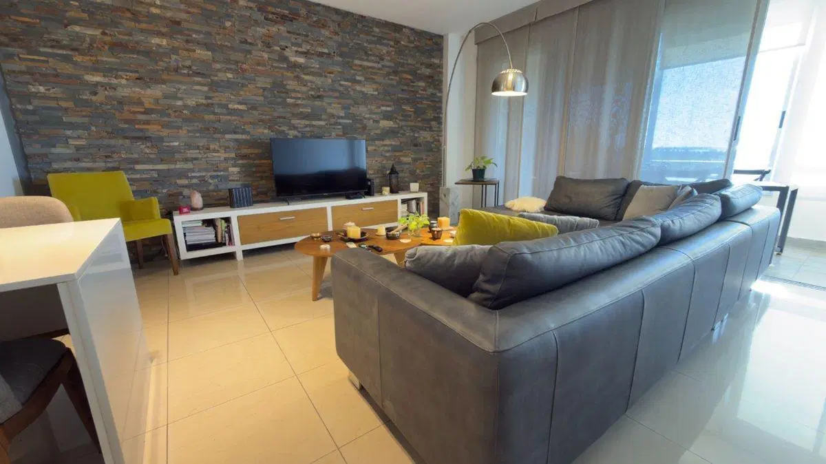 HERMOSO DEPARTAMENTO 3AMB. MONTE GRANDE 2