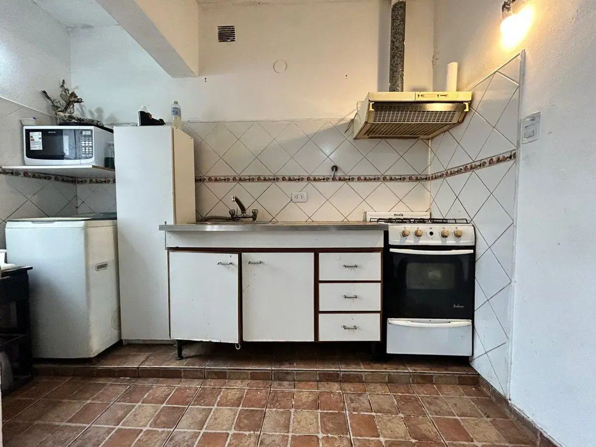 PH 3 AMBIENTES VENTA EN ADROGUE CON PATIO 2