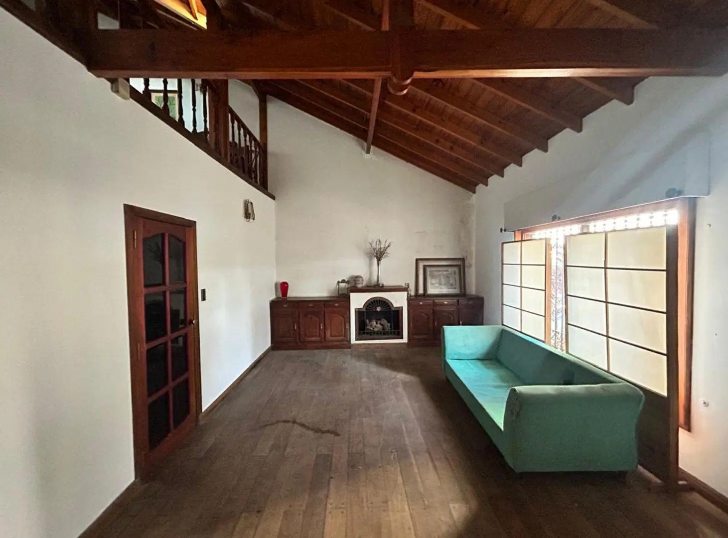 CASA 5 AMBIENTES VENTA EN LUIS GUILLÓN CON PARQUE 5