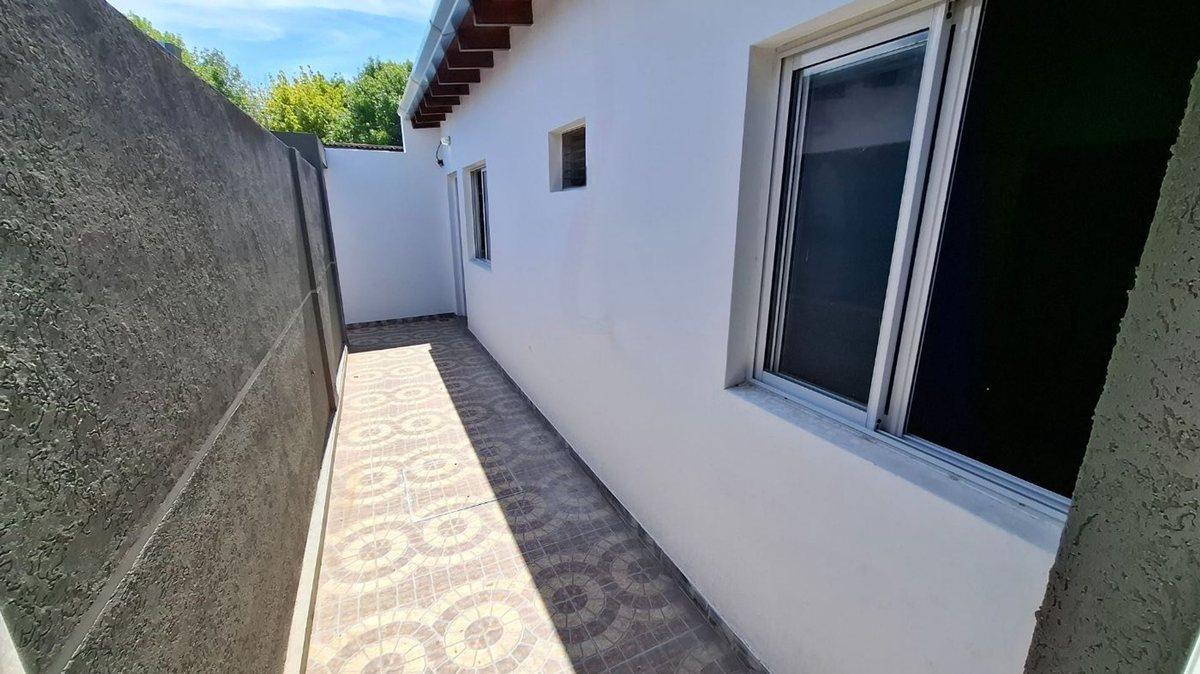 PH 2 AMBIENTES C PATIO ALQUILER GUILLON A ESTRENAR