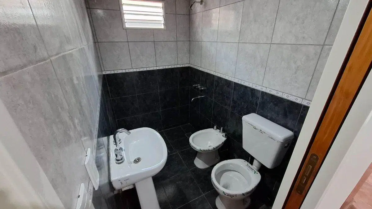 PH 2 AMBIENTES C PATIO ALQUILER GUILLON A ESTRENAR 5