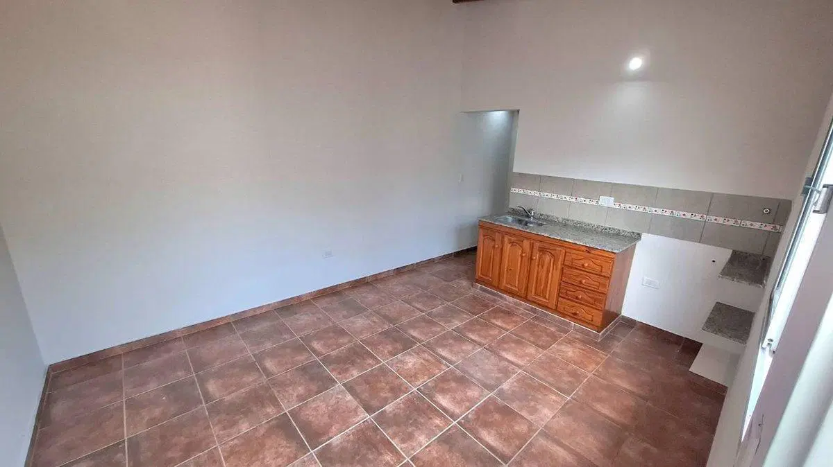 PH 2 AMBIENTES C PATIO ALQUILER GUILLON A ESTRENAR 4