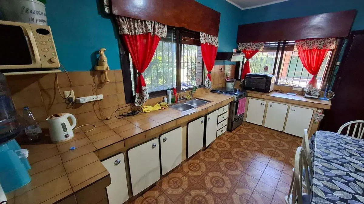 CASA 5 AMBIENTES VENTA LLAVALLOL LOTE 43 X 32 MTS 2