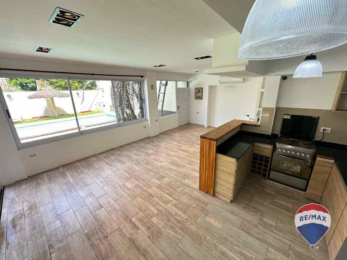 CASA 4 AMBIENTES VENTA A ESTRENAR GARAGE PILETA 4