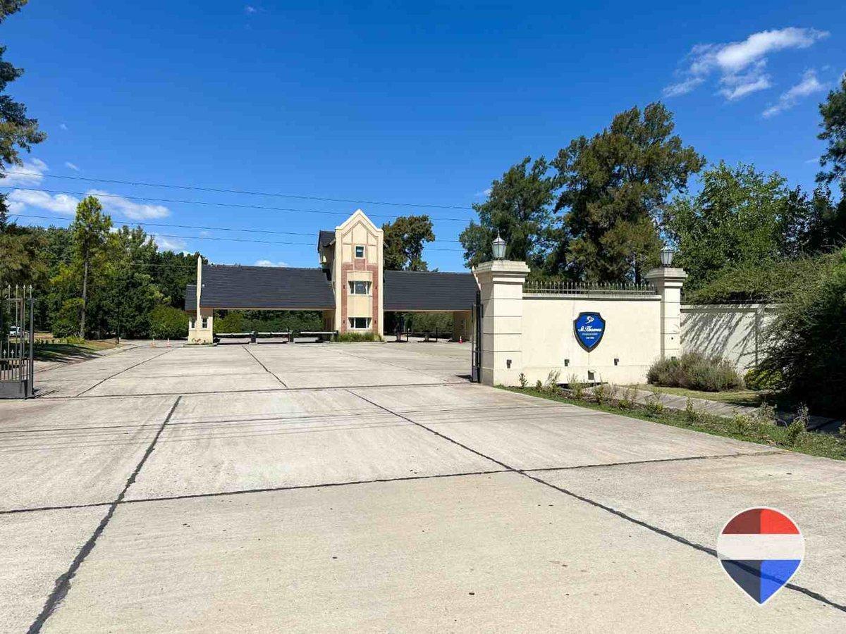 TERRENO EN VENTA de 1.193m2 SAINT THOMAS CENTRO