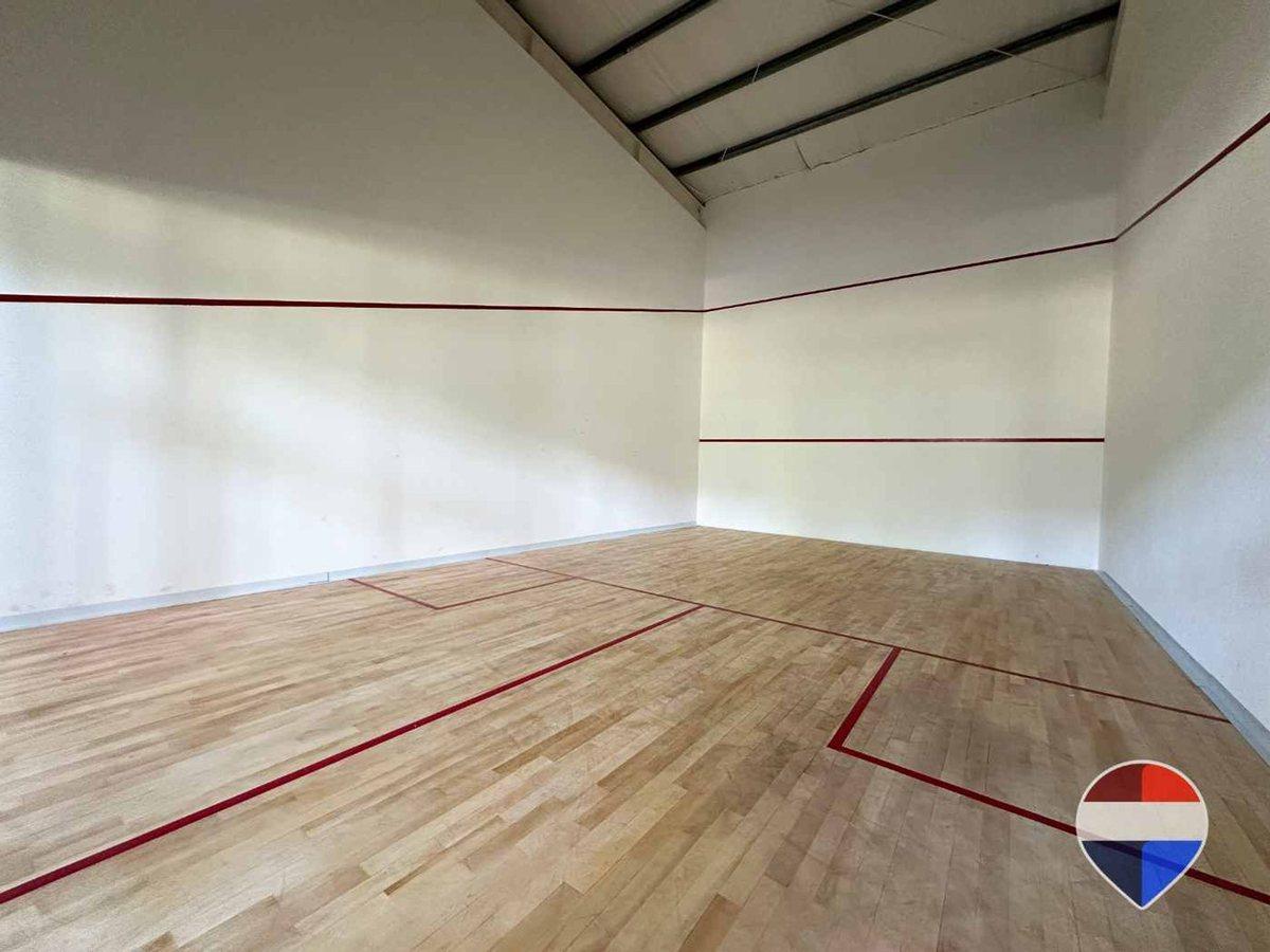 TERRENO EN VENTA de 845m2 SAINT THOMAS CENTRO