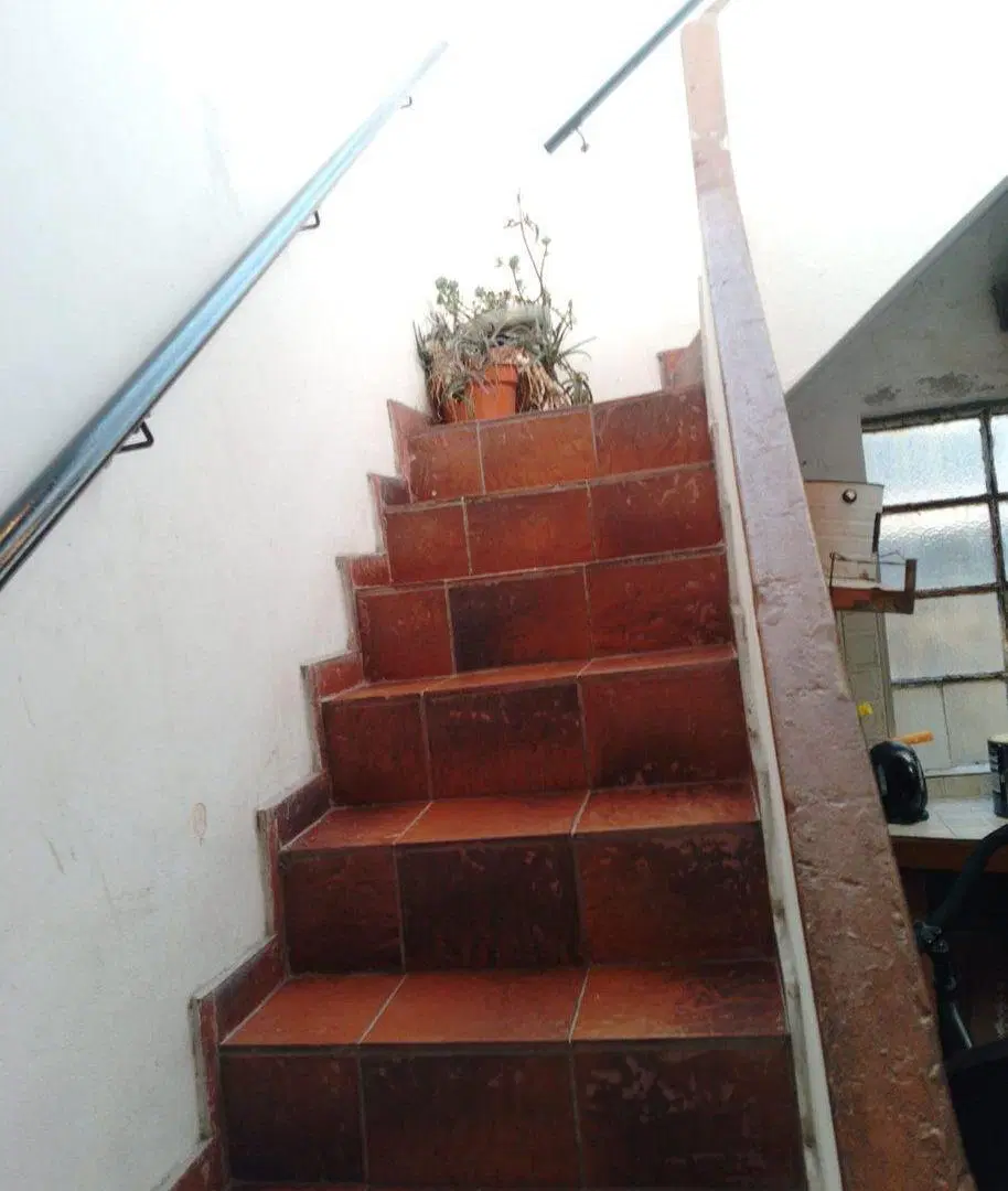 PH DE 5 AMBIENTES CON GRAN UBICACIÓN EN LANUS 4