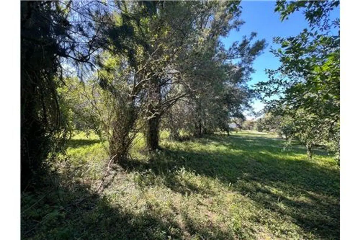LOTE EN VENTA GLEW INVERSIONISTA 5