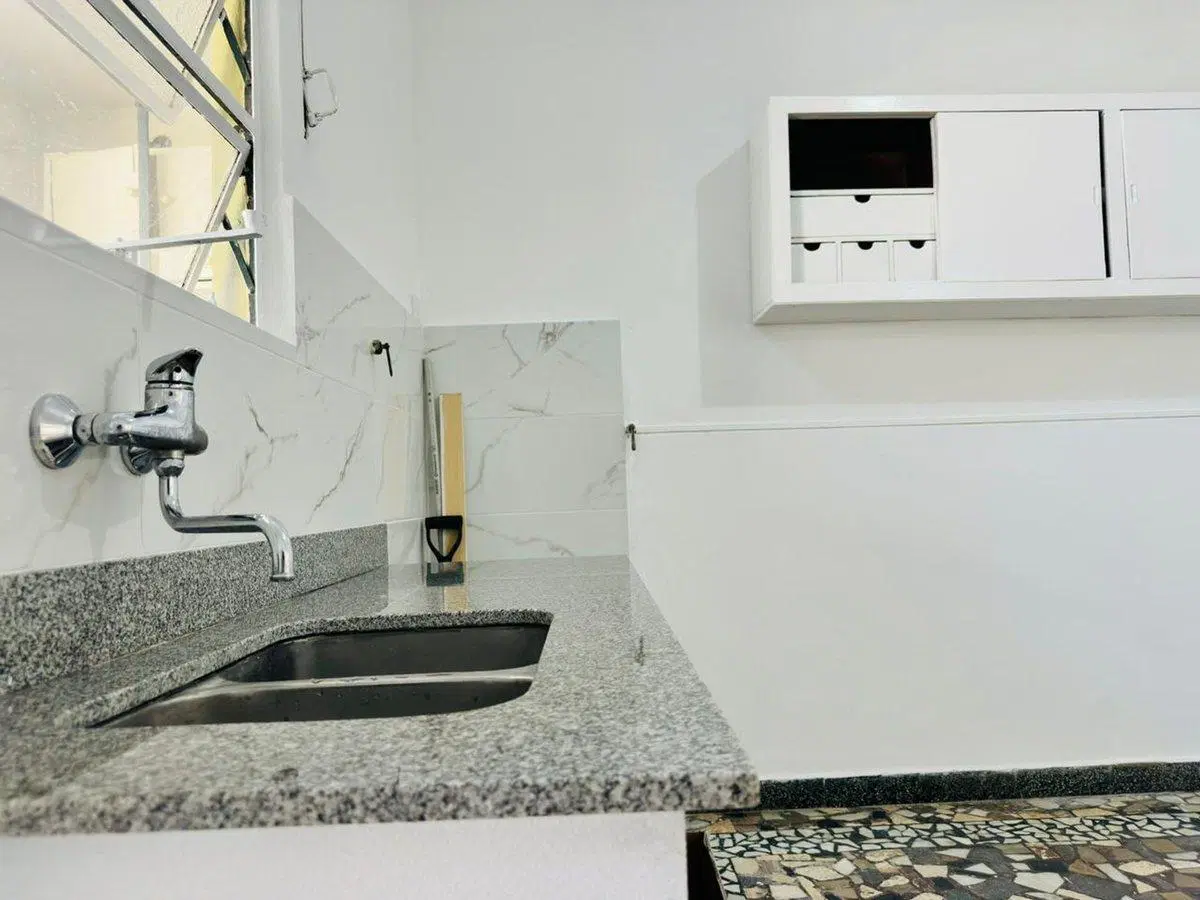 Alquiler 2 Dorm Garage Patio Jardin al Frente 4