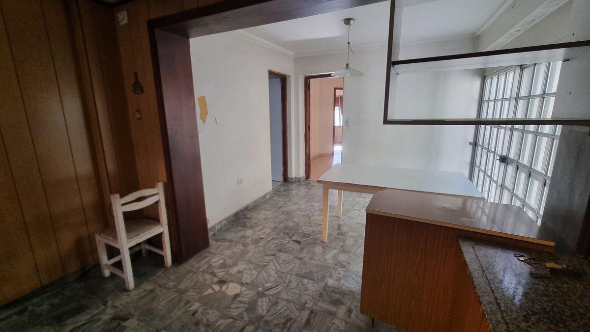 Foto de CASA EN VENTA LOMAS DE ZAMORA APTO CREDITO, imagen 4