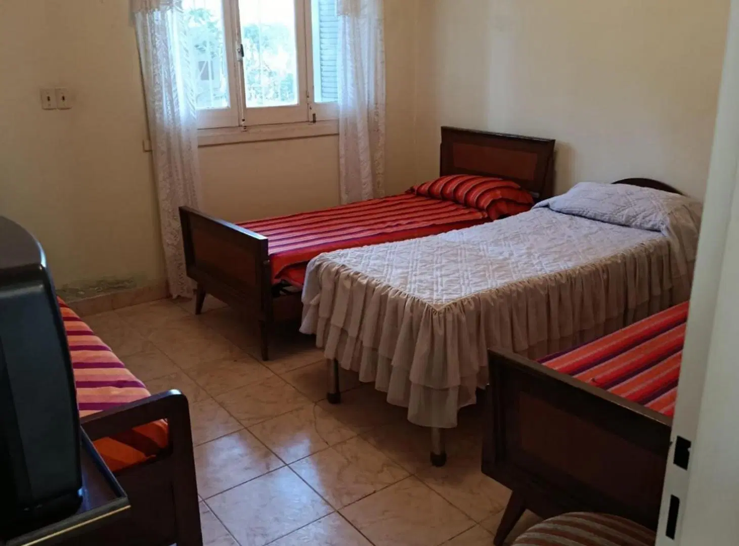 CASA QUINTA VENTA ALEJANDRO KORN PARQUE Y PILETA 5