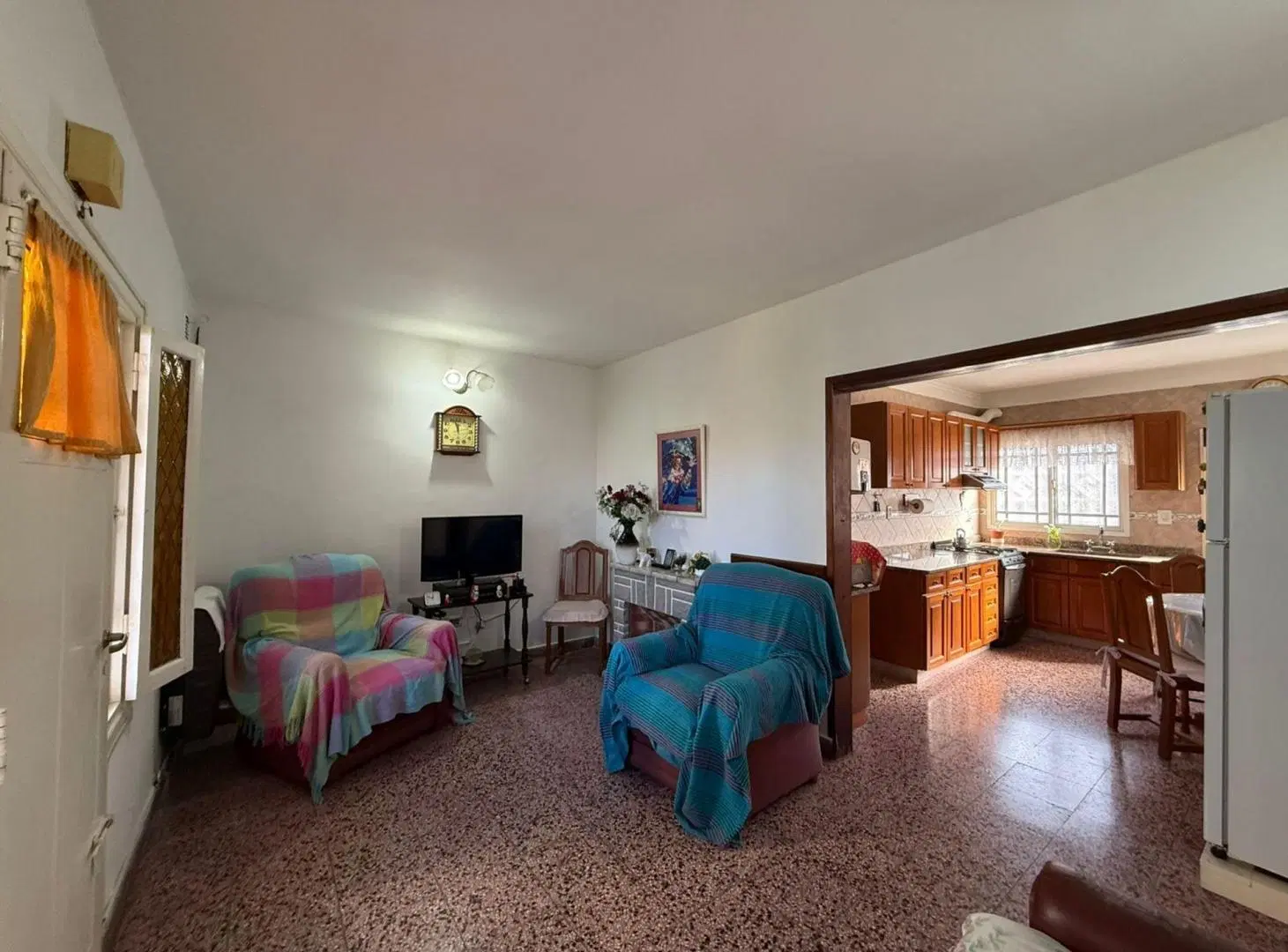 casa 3 ambientes en venta Lomas de Zamora 5