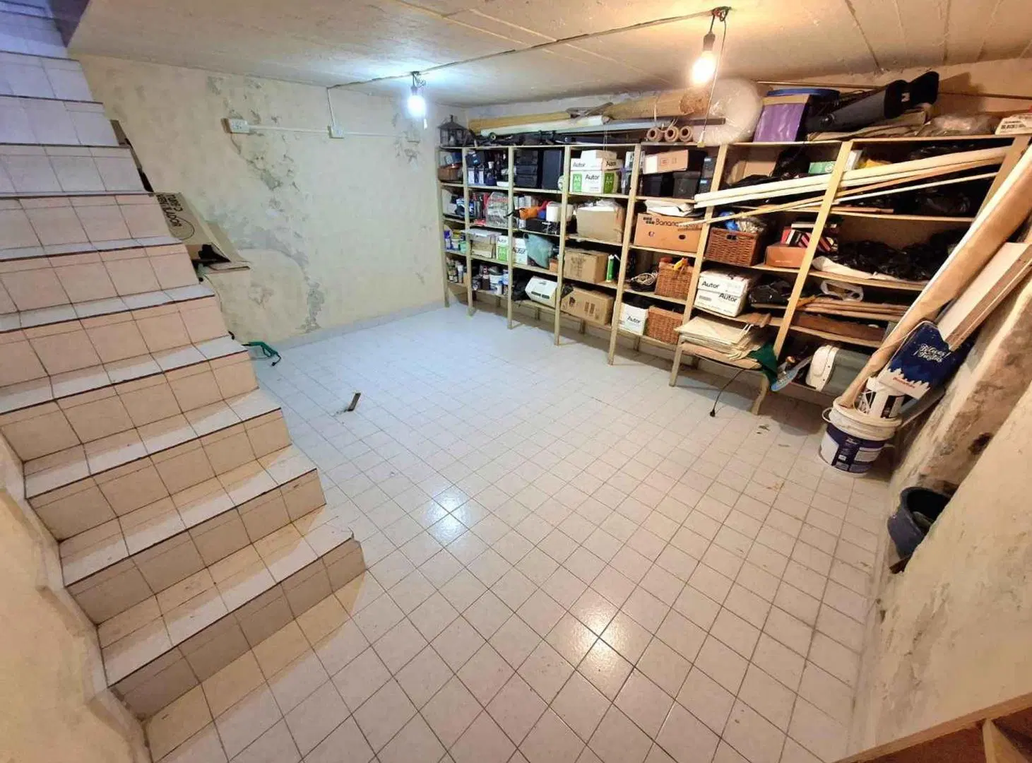 CASA 4 AMBIENTES VENTA AVELLANEDA PATIO Y COCHERA 2