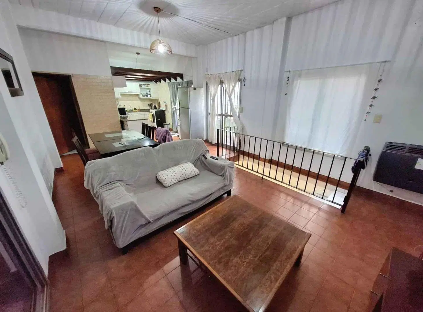 CASA 4 AMBIENTES VENTA AVELLANEDA PATIO Y COCHERA 4