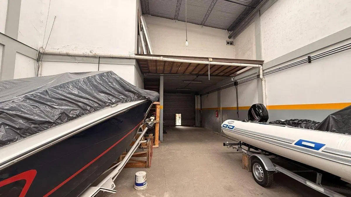 VENTA DE GALPON+LOCAL+DEPTO 3 AMB LOMAS DE ZAMORA 2