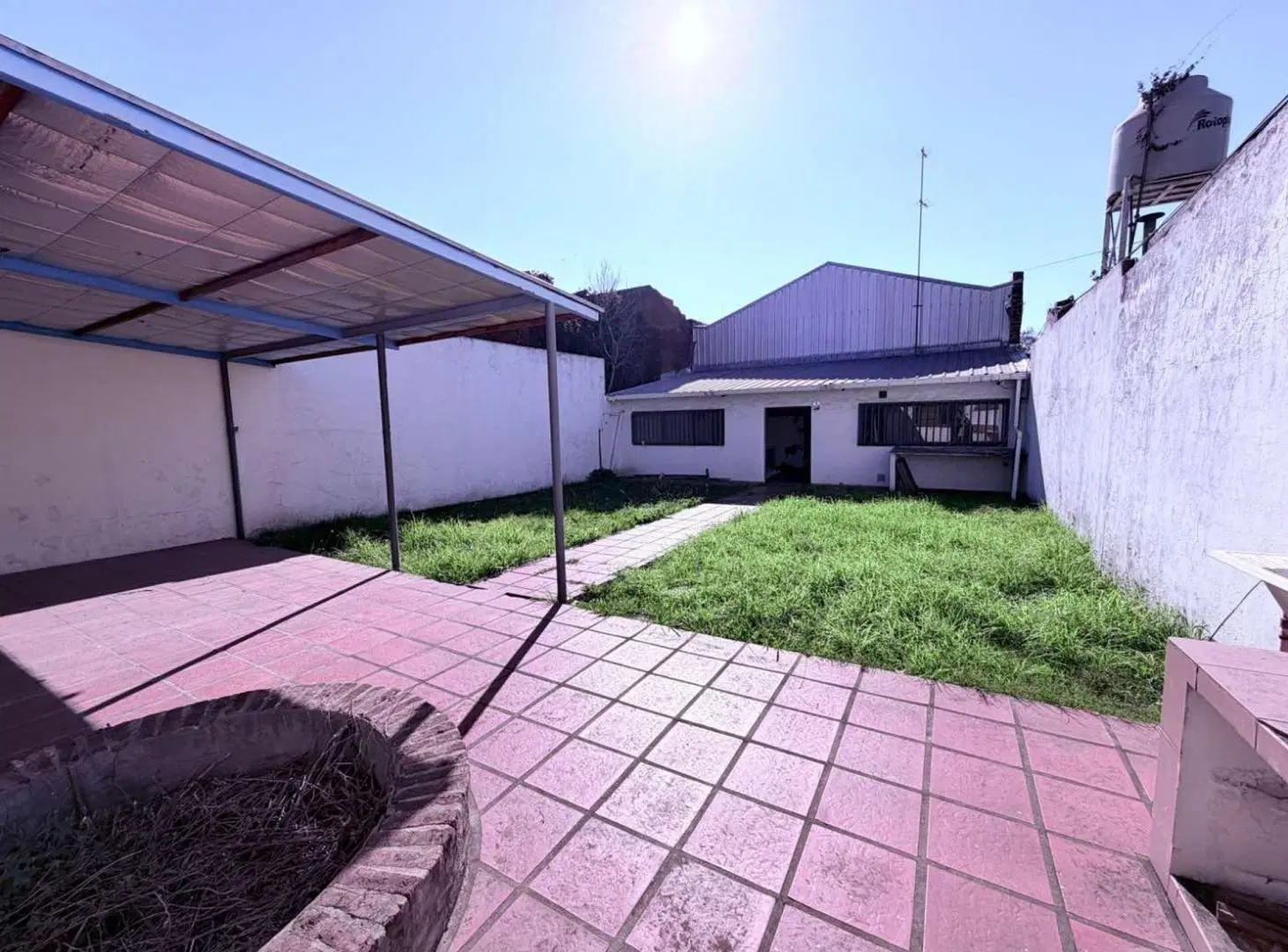 Galpón/Depósito Alquiler L. de Zamora c/ trifásica 8