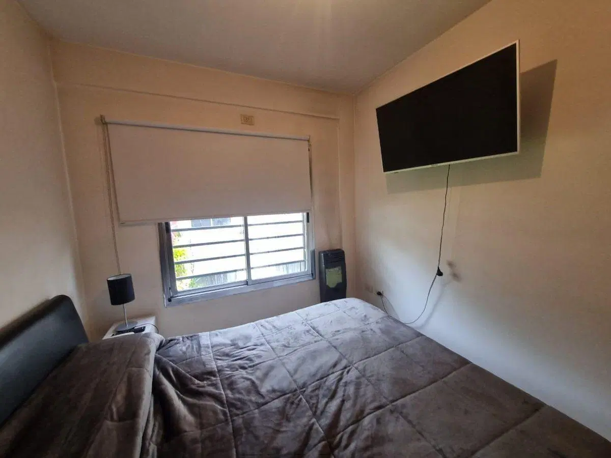 DEPARTAMENTO 2 AMBIENTES VENTA  LOMAS DE ZAMORA 4