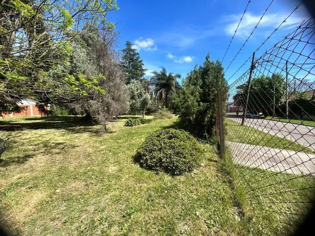Lote en venta de 1495m², en Monte Grande 3