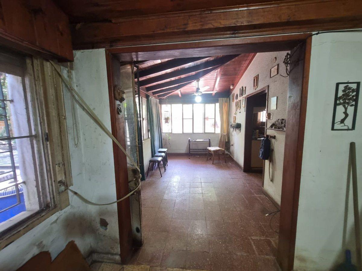 Foto de CASA VENTA 4 AMB COCHERA APTA CREDITO BURZACO, imagen 5