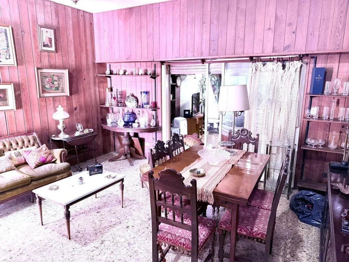 Casa de 5 ambientes en Venta en Quilmes c/ pileta 4