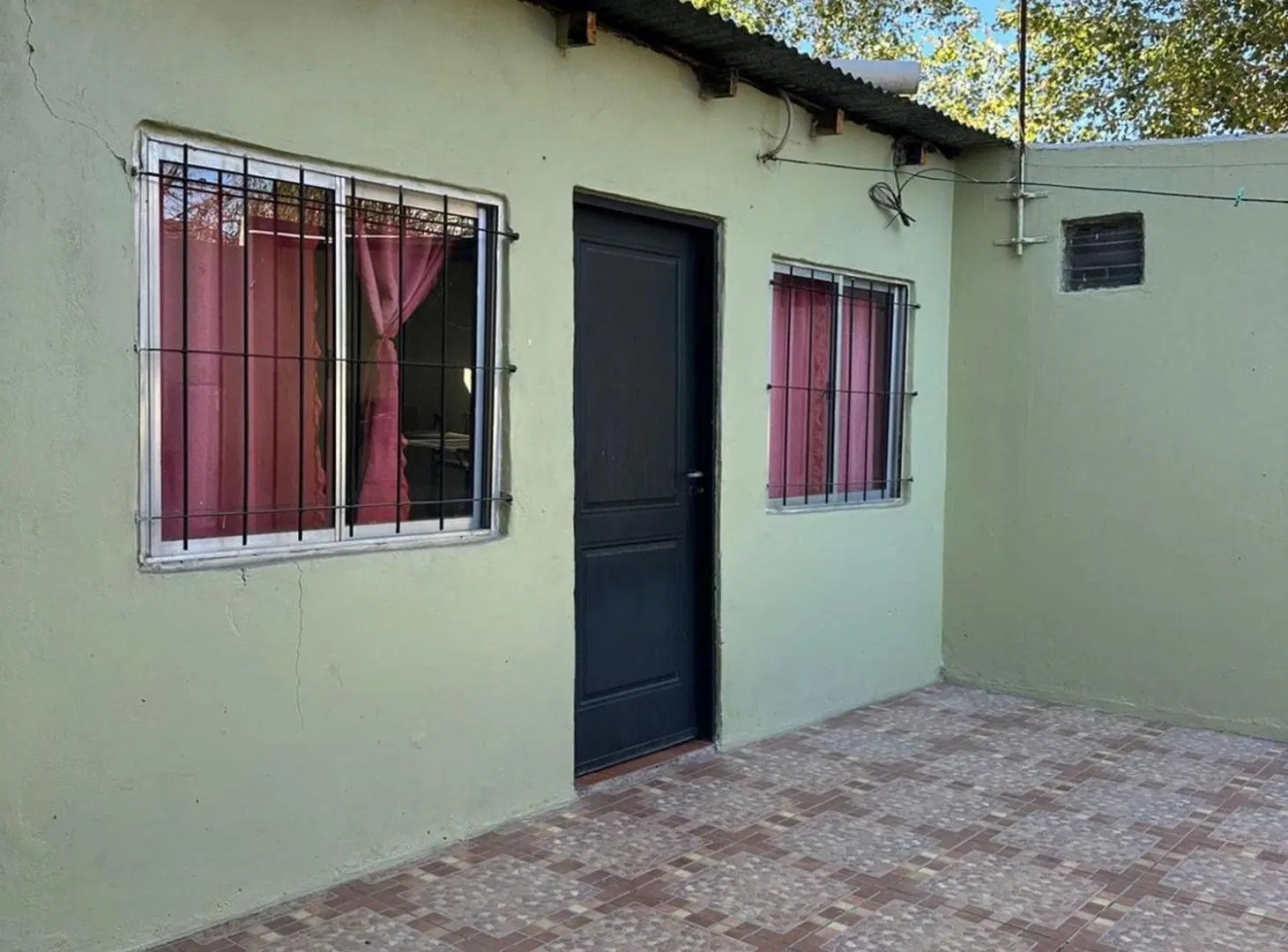 CASA EN VENTA EN BURZACO CON PH EN PLANTA ALTA 5