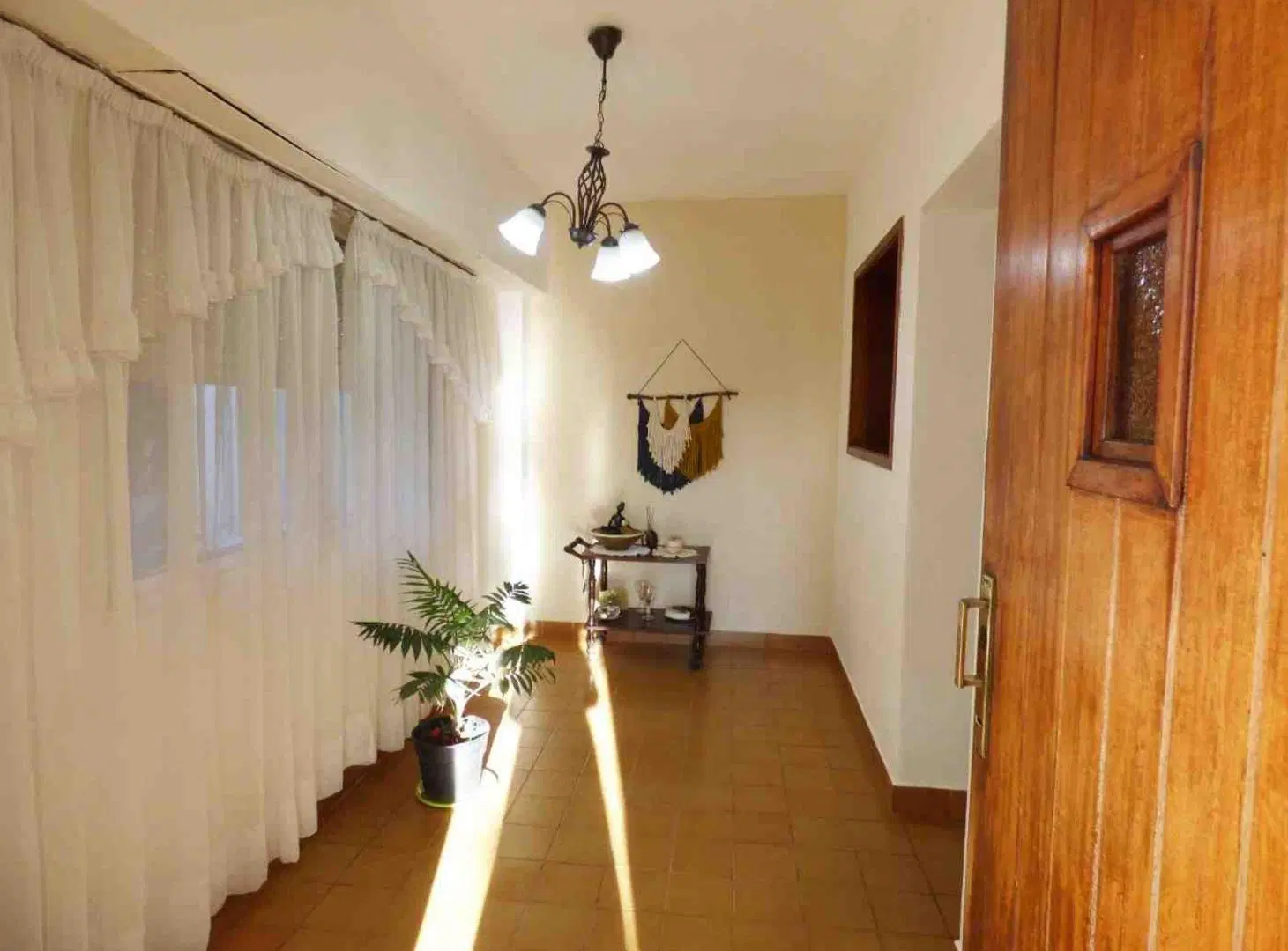 Casa 5 ambientes en venta Temperley amplio Jardín 8
