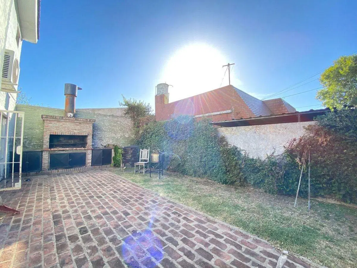 CASA 3 AMB. VENTA APTO CRÉDITO!! JOSÉ MÁRMOL 4