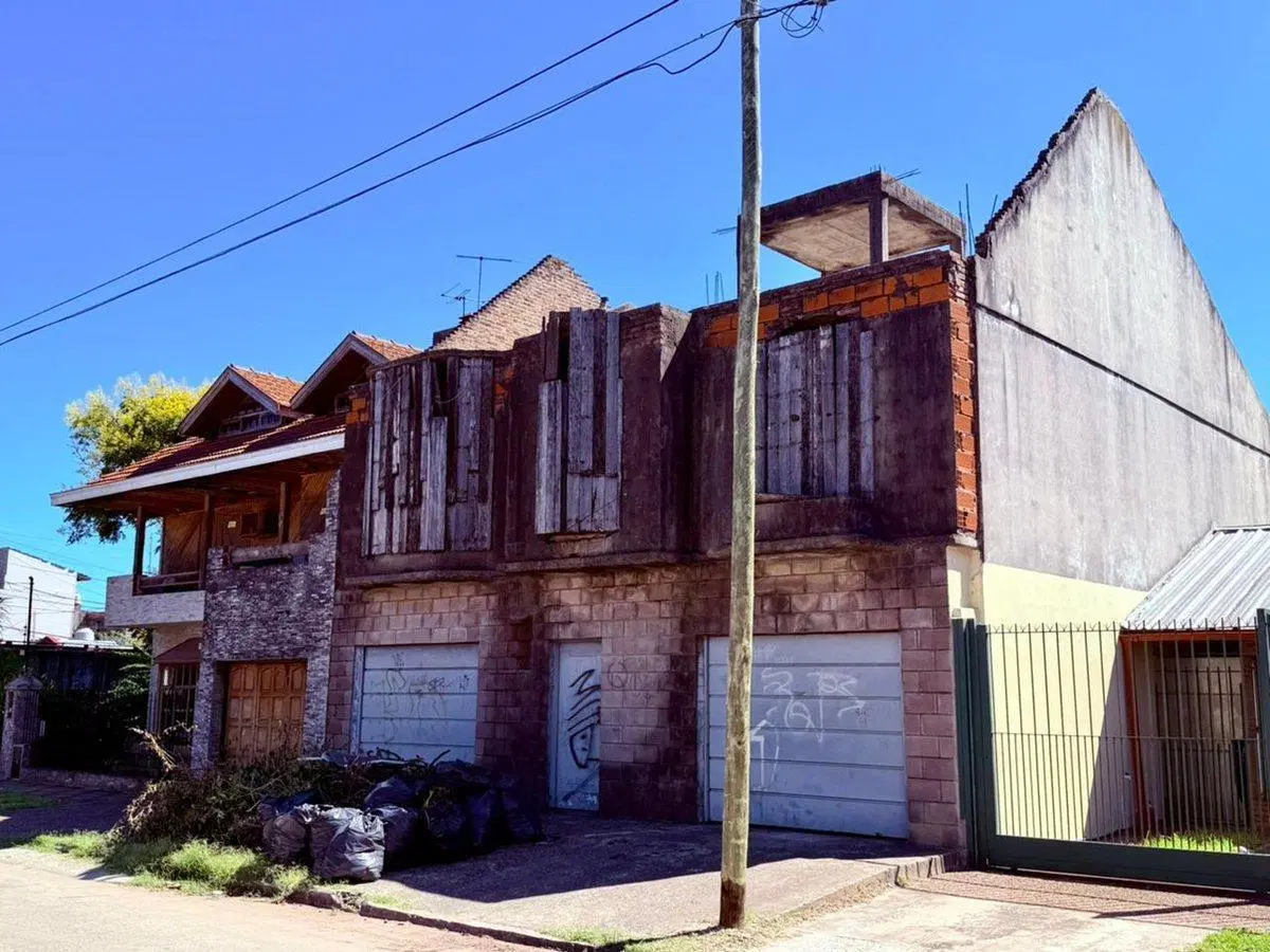 Casa en construcción en venta en Quilmes c/ jardín 2
