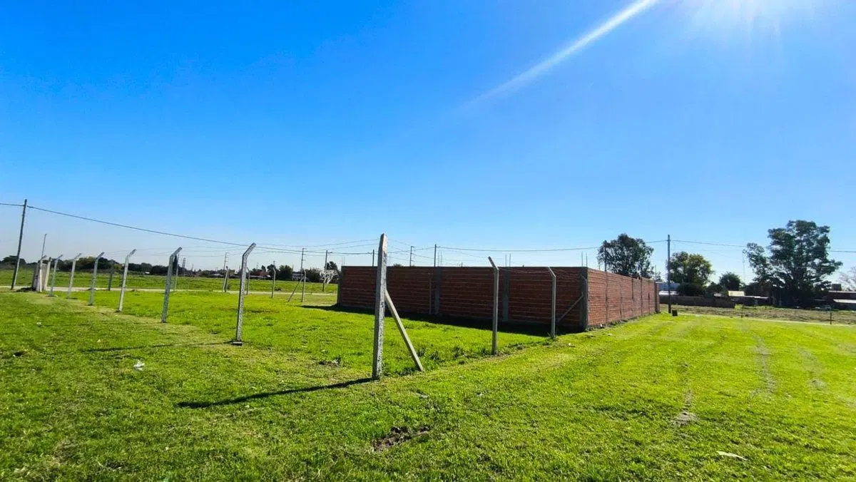 LOTE EN BURZACO 3
