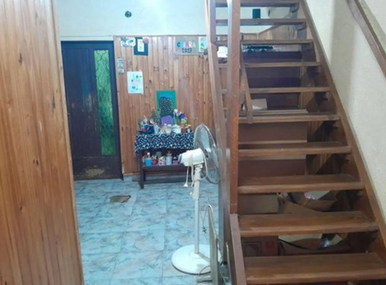 CASA EN VENTA 6 AMBIENTES TEMPERLEY 4