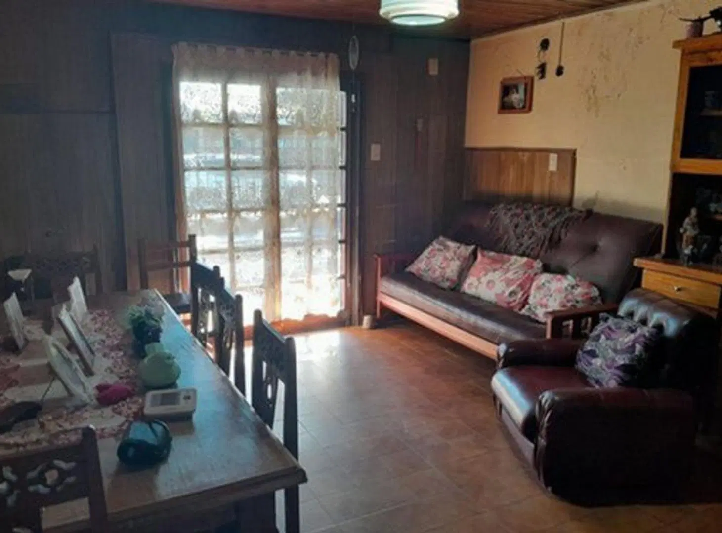 CASA EN VENTA 6 AMBIENTES TEMPERLEY 2