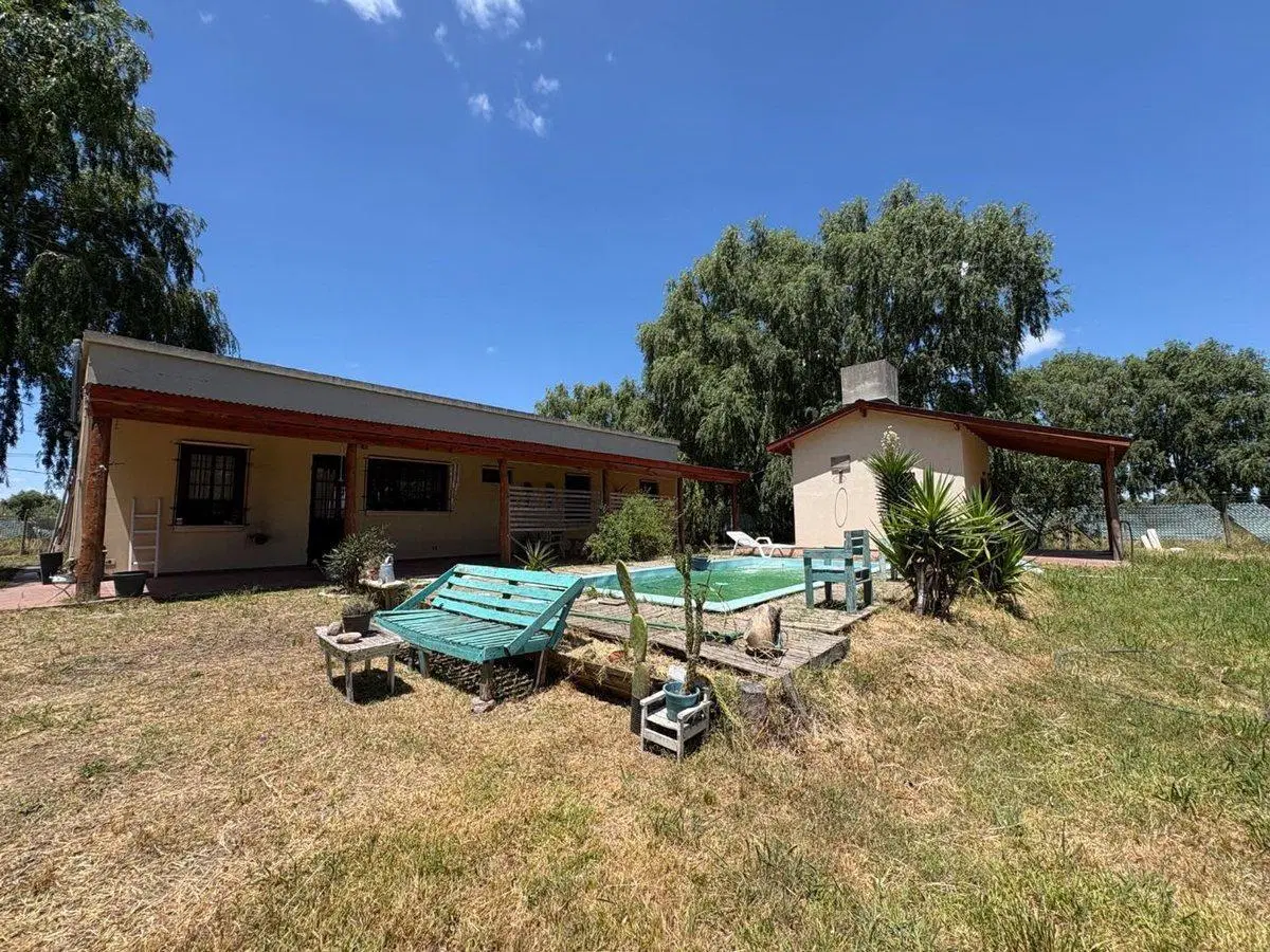 VENTA CASA 4 AMB C/1300M2 Y PILETA- ALEJANDRO KORN 5