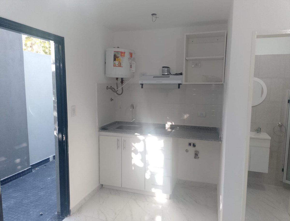 Foto de MONOAMBIENTE A ESTRENAR, GORRITI Y OLAZABAL, LOMAS, imagen 5