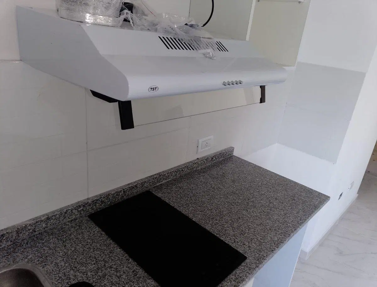 ALQUILER DE MONOAMBIENTE A ESTRENAR,  1° PISO 8