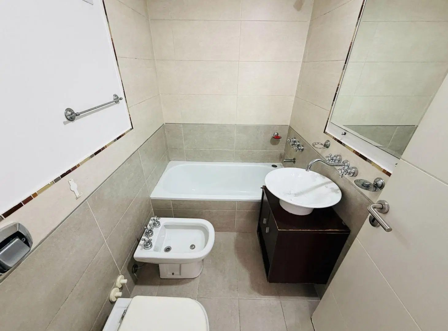 Departamento 2 ambientes venta Lomas de Zamora 4