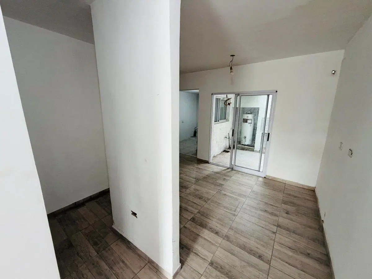 Casa 2 ambientes venta Remedios de Escalada 5