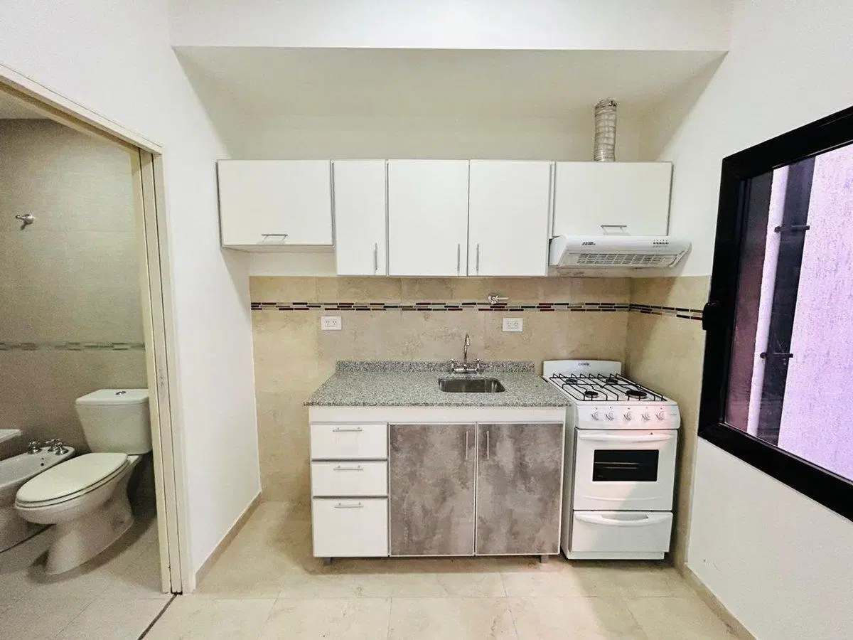 Departamento con cochera alquiler Banfield 5