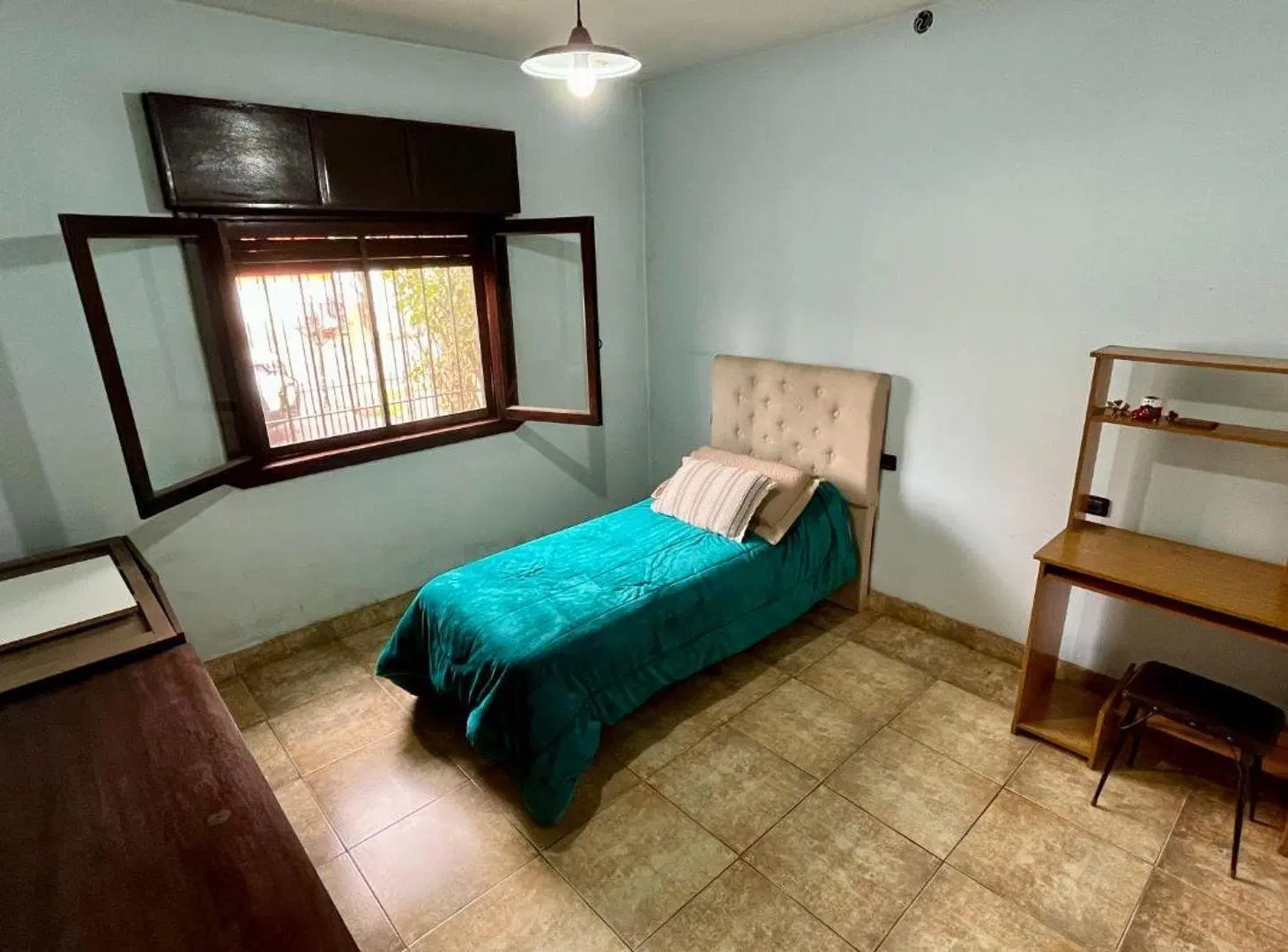 Casa 3 ambientes  en venta  importante esquina 3