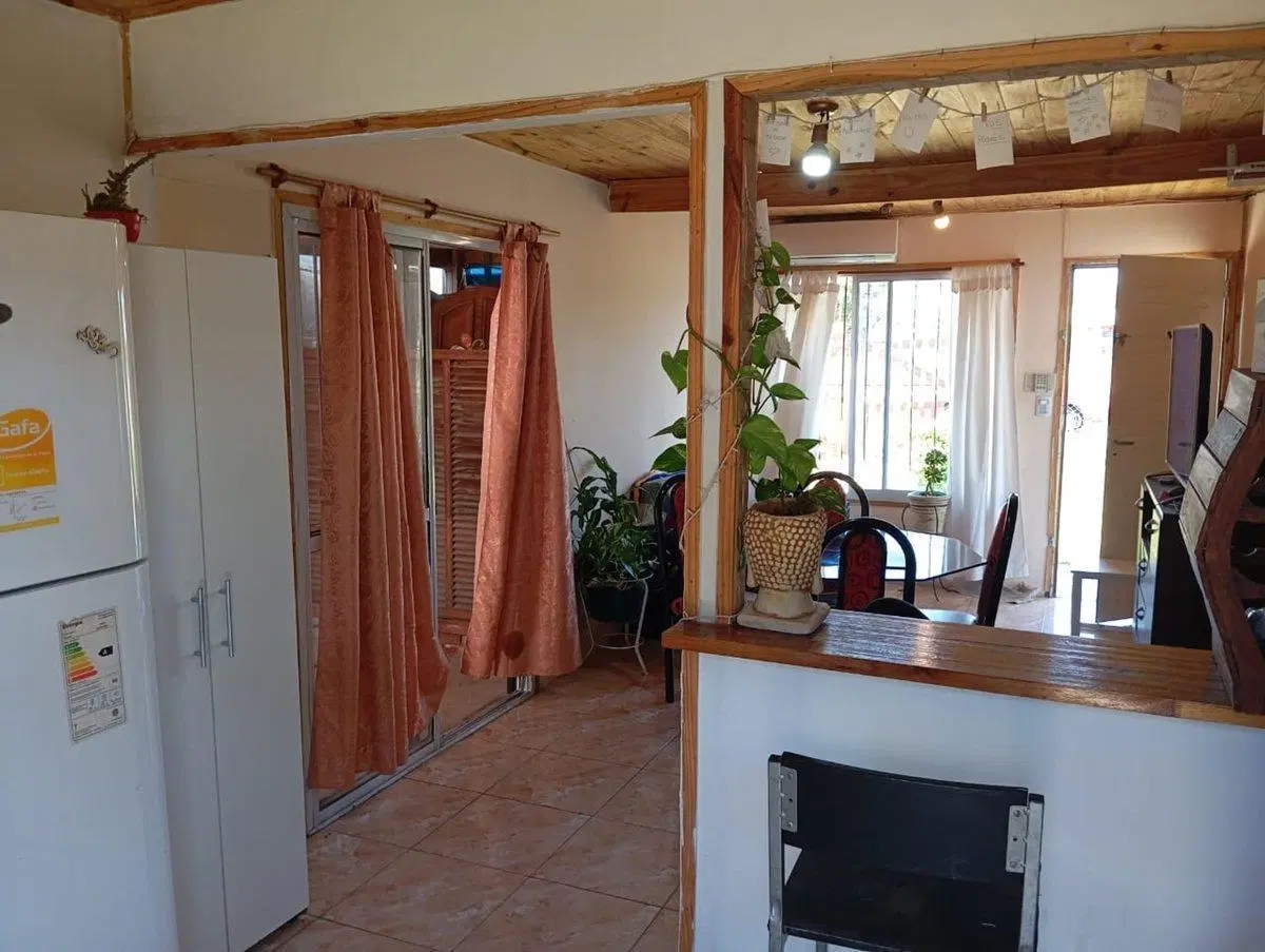 CASA 3 AMBIENTES VENTA GLEW BARRIO SANTA ANA 8